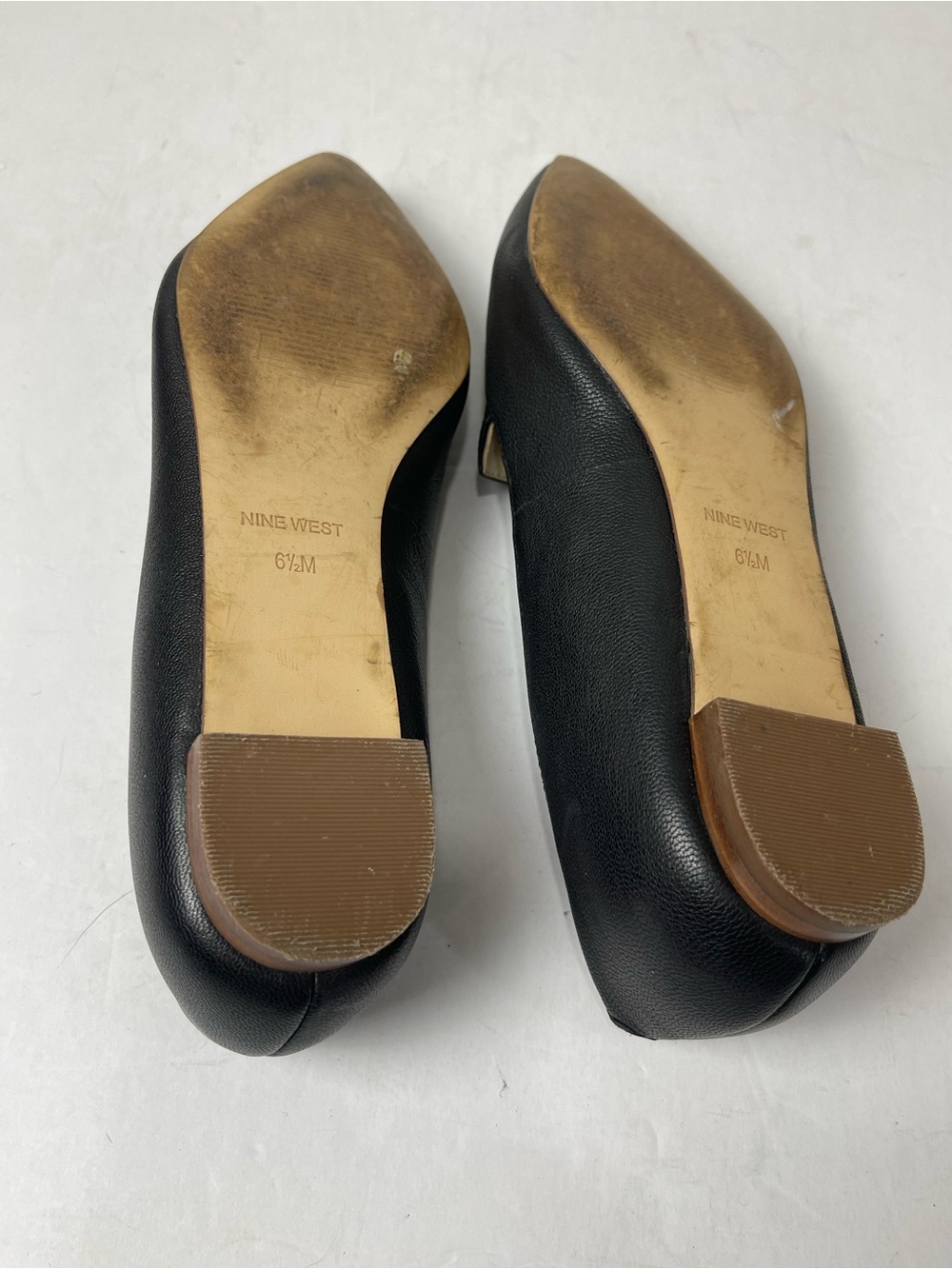Nine West Abay Pointed Toe Loafer Flats Women Black Leather Size 6.5M Classic - Picture 4 of 4